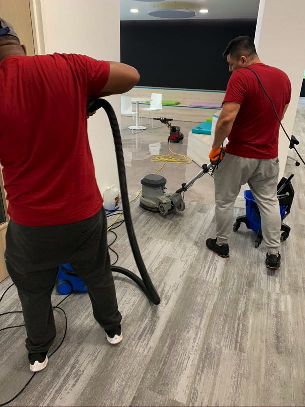 cleaning a meets room